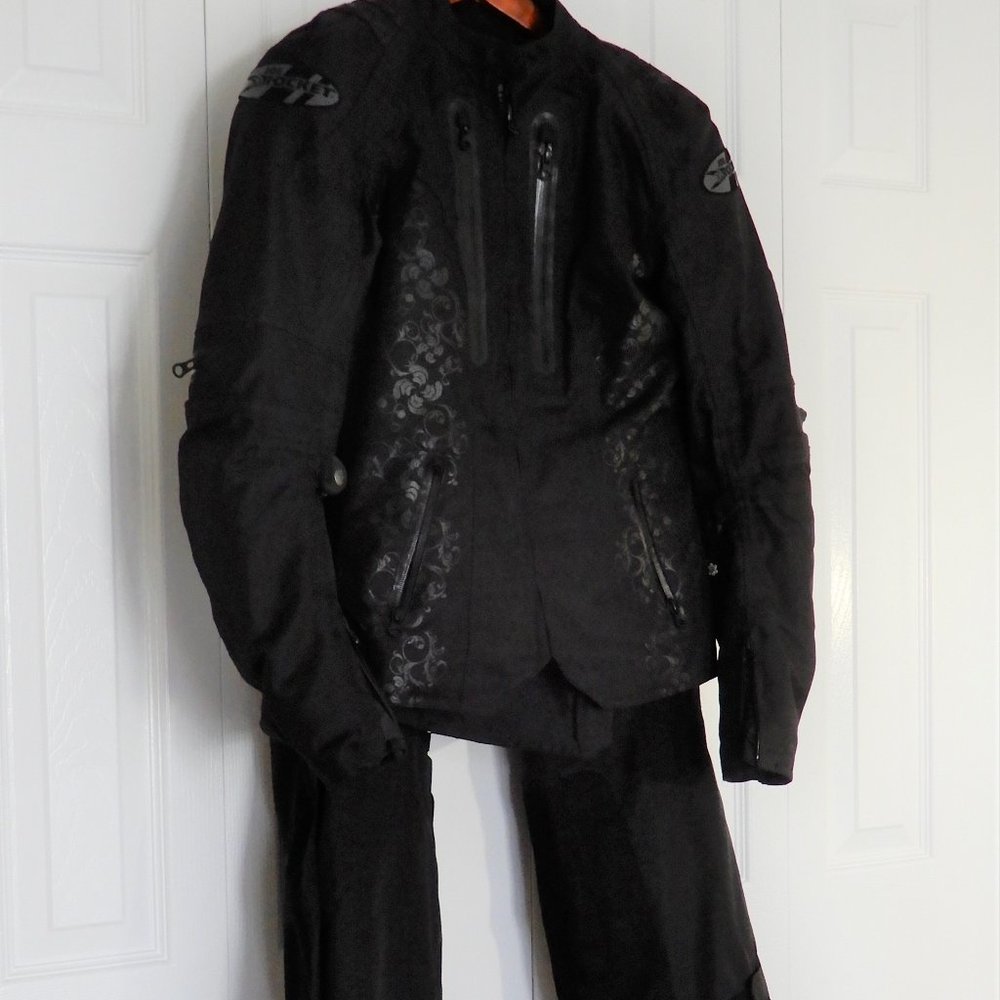 Joe Rocket Women’s Motorcycle Jacket and Pants in size XS